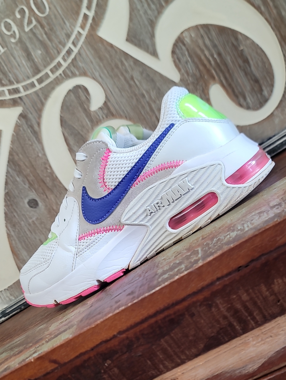 🔥 Wmns Nike Air Max Excee "Pink Blast" Wmns 8. Good Condition Fast Shipping